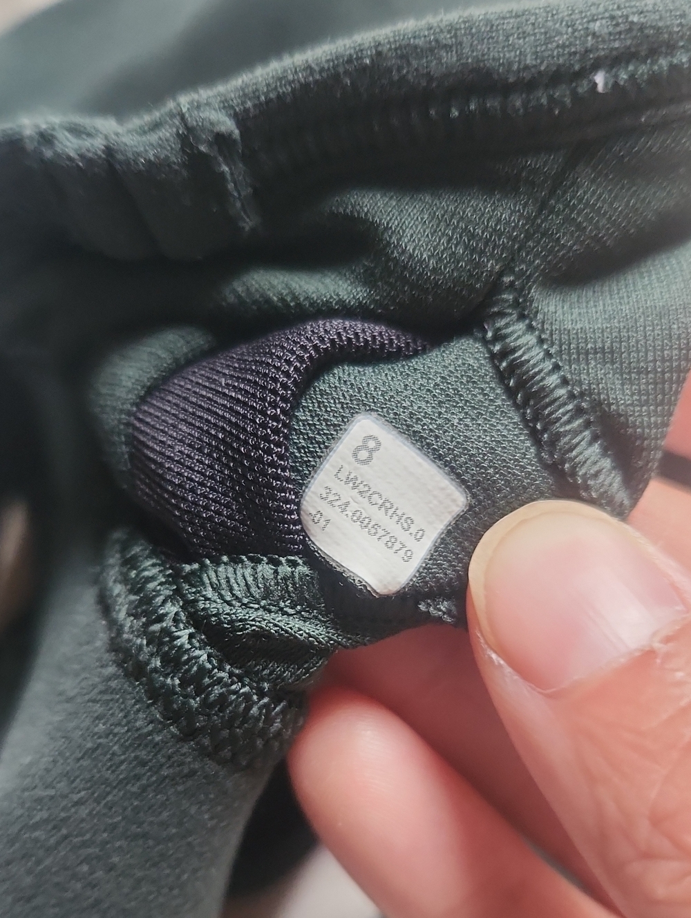 Lululemon Flow Y Sports Bra Size 8 Green - Picture 9 of 9